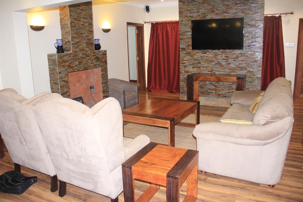 Brownie'S Guesthouse Lake Elementaita Екстериор снимка