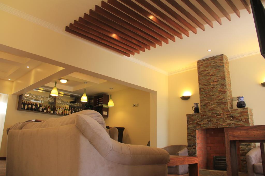 Brownie'S Guesthouse Lake Elementaita Екстериор снимка
