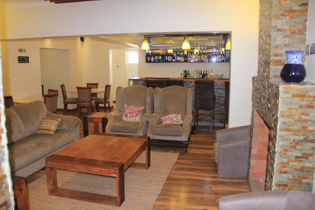 Brownie'S Guesthouse Lake Elementaita Екстериор снимка