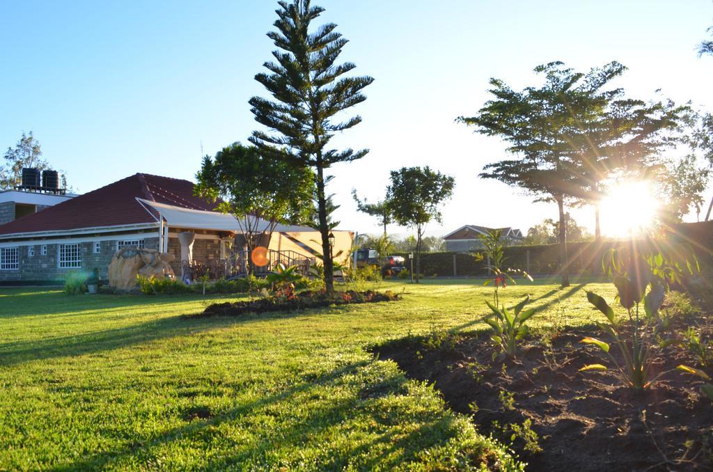 Brownie'S Guesthouse Lake Elementaita Екстериор снимка